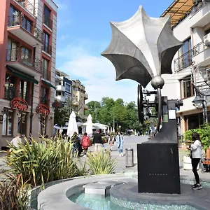 Center Gramophone With Private Parking Bulgaria